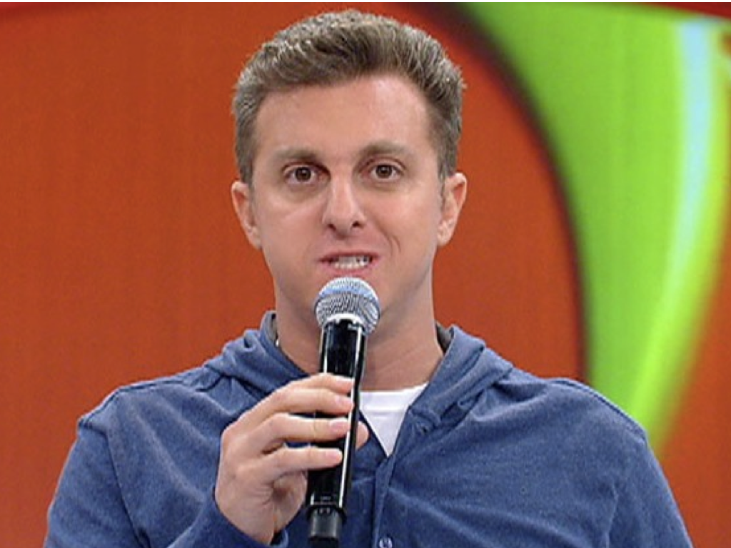 LUCIANO HUCK.001