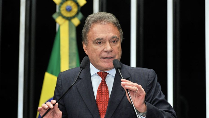 alvaro dias.001