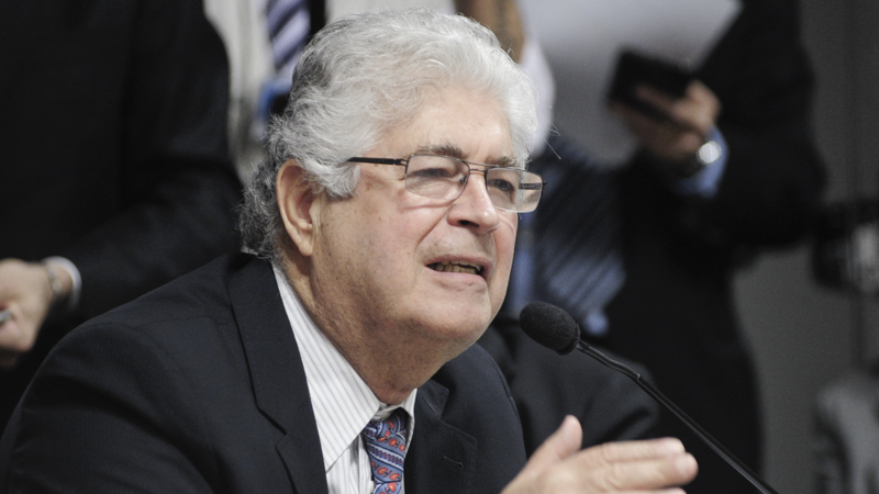 requião.001