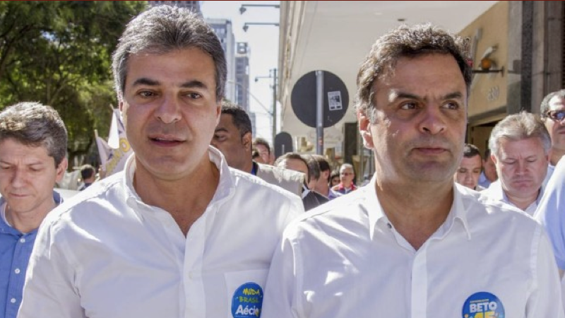 AÉCIO E BETO.001