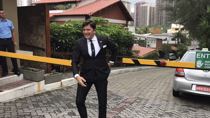 medico do caralho.001