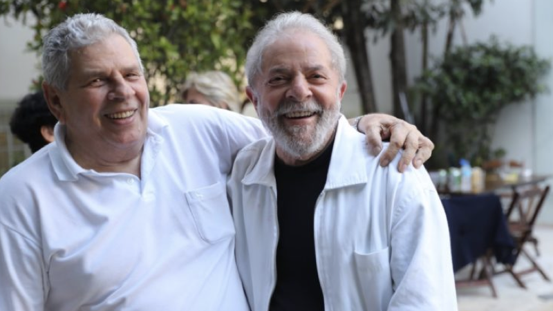 lula e irmão.001