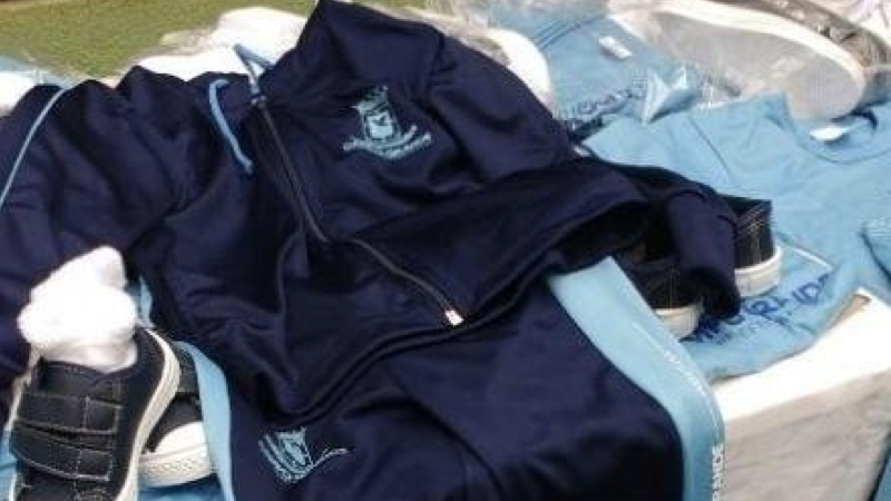 UNIFORME.001