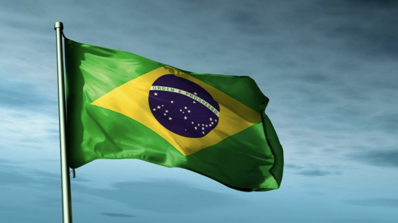 ZE LULA.001