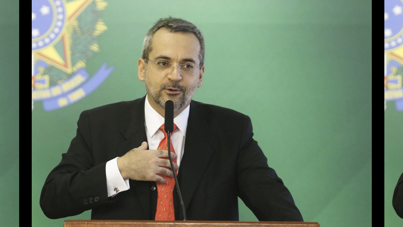 ministro.001