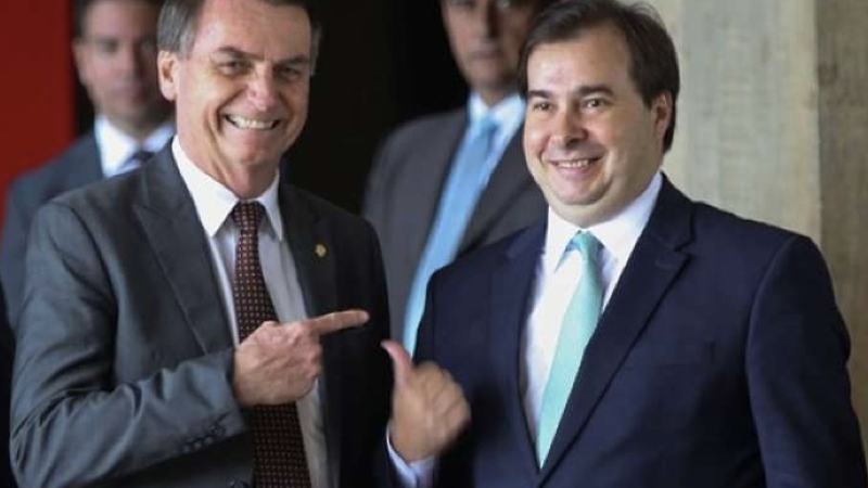 bolsonaro e rodrigo maia.001
