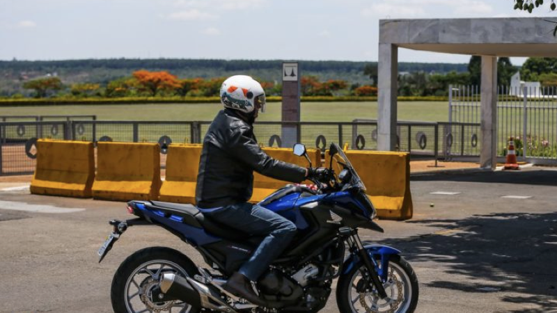 moto.001