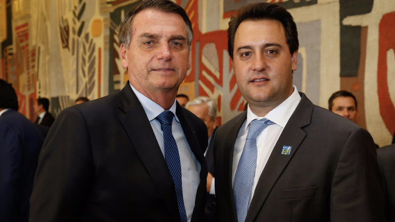 BOLSONARO E RATINHO JUNIOR.001