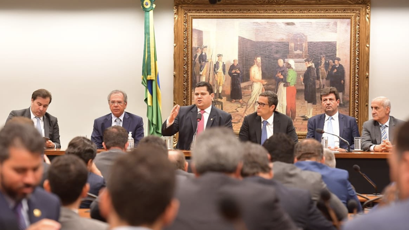 reunião emergencial.001