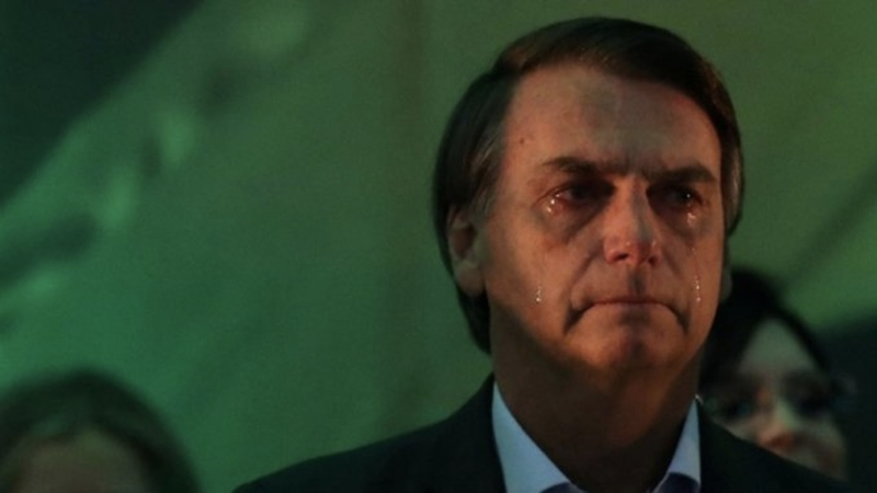 BOLSONARO CHORANDO.001