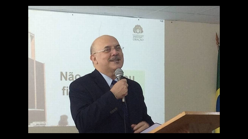 desministro.001