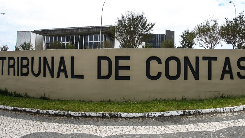 TRIBUNAL 002