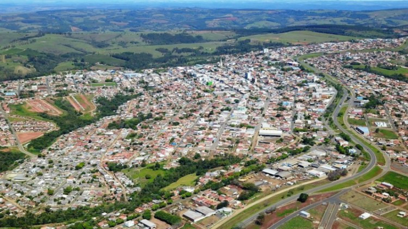 Prefeitura de Ibaiti revogou a Concorrência nº 3/2020 após o TCE-PR