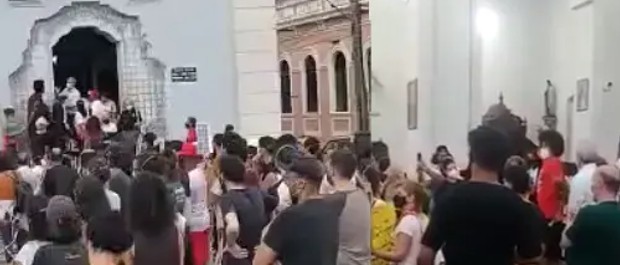 PROTESTO MORTE