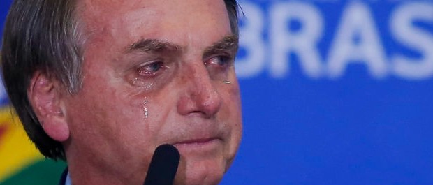 bozo chorando abr. arquivo