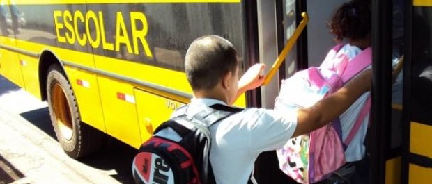 transporte escolar 18 07 22