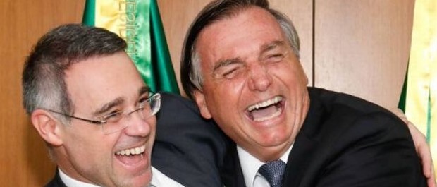 mendonça e bolso 12 08 22