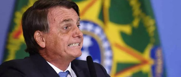 Pesquisa revela:<br>Bolsonaro não é político, é barraqueiro