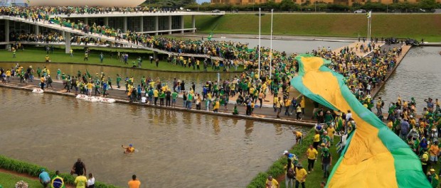 bagunça brasilia