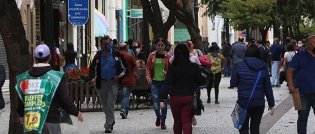 Censo 2022: mulheres são maioria no Brasil, nas grandes regiões, pela primeira vez