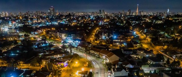 Cidades Sustentáveis<br>Exibidão vai às nuvens. A “Nossa Curitiba”, com 1,73 milhão de habitantes, é a capital menos desigual do país