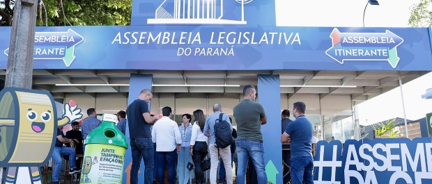 Duas edições da Assembleia Itinerante, audiências e sessão solene movimentam a semana do poder legislativo paranaense
