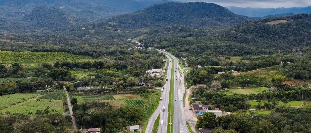 Governo garante que Lote 2 do pedágio vai ter pista tripla entre Curitiba e Paranaguá