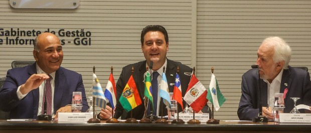 Ratinho Junior já é presidente! Por ora, da Zona de Integração do Centro-Oeste da América do Sul (Zicosur)