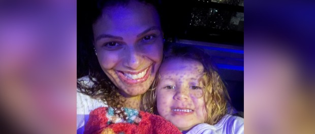 Caso Ágata.<br>Menina de 3 anos raptada em Cascavel foi encontrada em Minas Gerais.<br>Polícia divulga imagens do momento que a menor foi resgatada