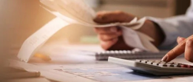 A situação está ruim; é o que se fala nos quatro cantos do país. Entretanto, o número de novas empresas cresceu 15% em fevereiro no Paraná, aponta a Junta Comercial (2)